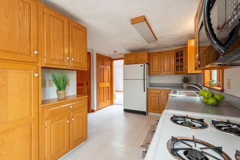 3 Eleanor Ave, Beverly, MA 01915 photo 15