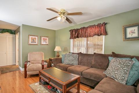 34 Mayflower Ridge Dr, Wareham, MA 02571 photo 8
