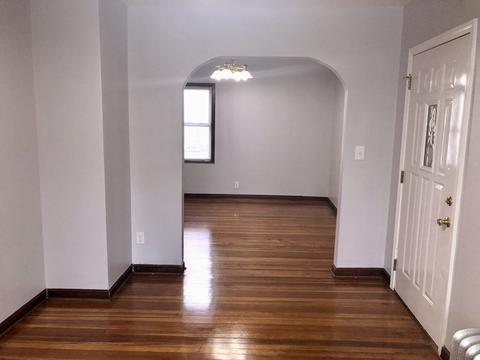 114 Almira Rd, Springfield, MA 01119 photo 9