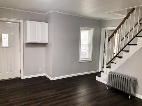 114 Almira Rd, Springfield, MA 01119 photo 8