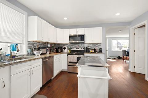 37 Tappan St, Everett, MA 02149 photo 8
