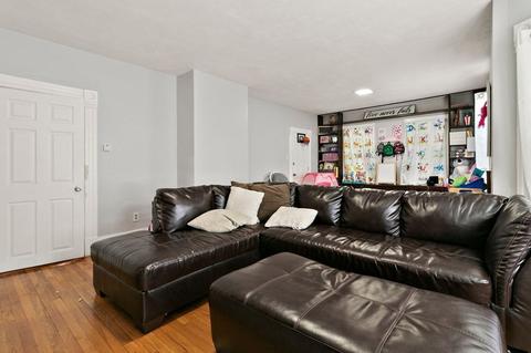 30 Merrick Ave, Springfield, MA 01109 photo 15