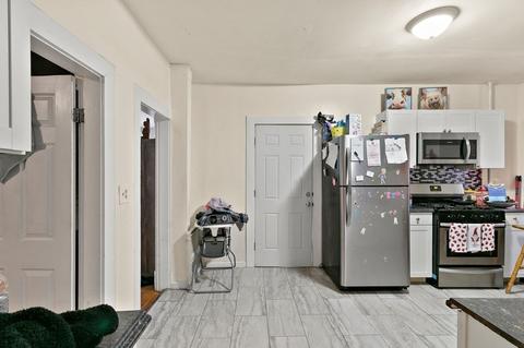 30 Merrick Ave, Springfield, MA 01109 photo 9