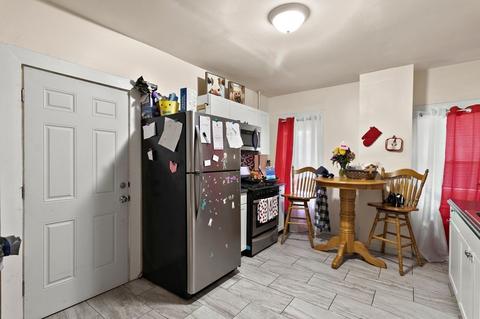 30 Merrick Ave, Springfield, MA 01109 photo 7
