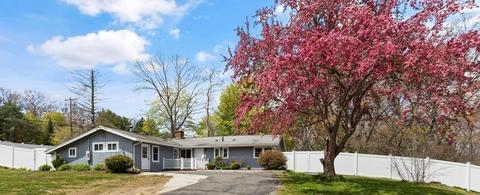 9 Mark Rd, Framingham, MA 01701 photo 4