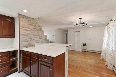 9 Mark Rd, Framingham, MA 01701 photo 6