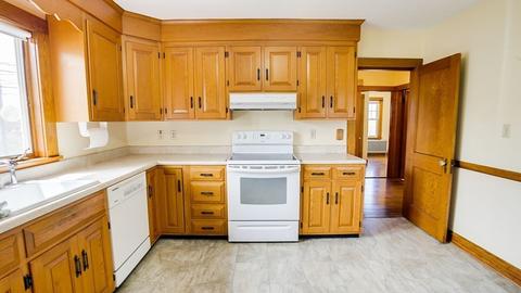 73 Gloucester Ave, Gloucester, MA 01930 photo 9