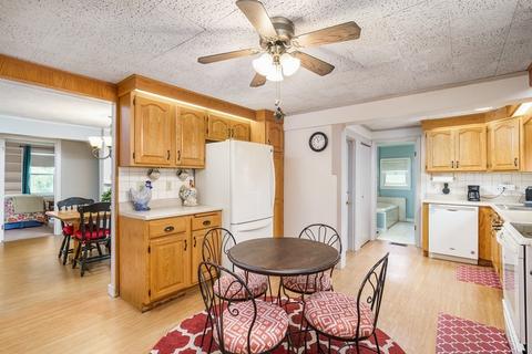 30 Pine St, Easthampton, MA 01027 photo 9