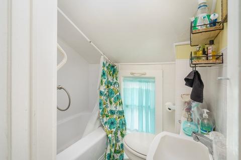 30 Pine St, Easthampton, MA 01027 photo 28