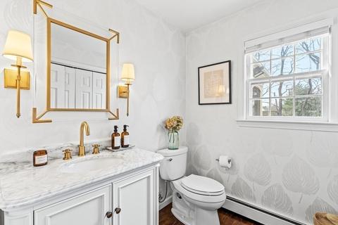 16 Red Gate Ln, Reading, MA 01867 photo 21