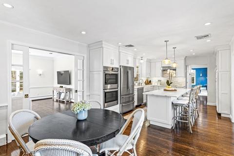 16 Red Gate Ln, Reading, MA 01867 photo 9