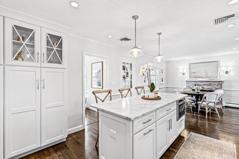 16 Red Gate Ln, Reading, MA 01867 photo 6
