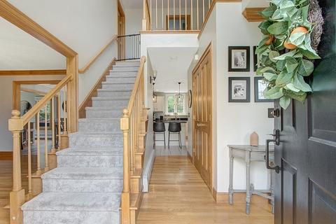 14 Stuart Rd, Sterling, MA 01564 photo 6