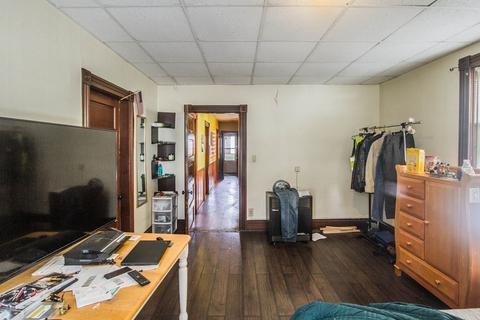 31 Suffield St, Worcester, MA 01610 photo 21