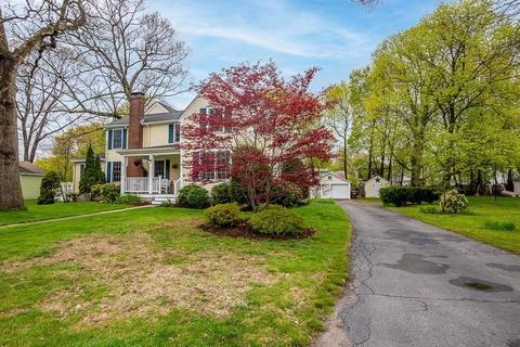 111 Jefferson St, Dedham, MA 02026 photo 2