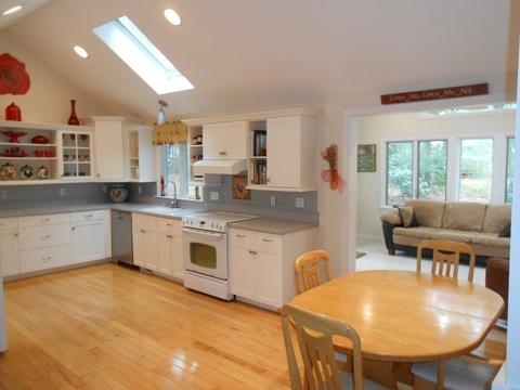 250 Eisenhower Dr, Barnstable, MA 02635 photo 4