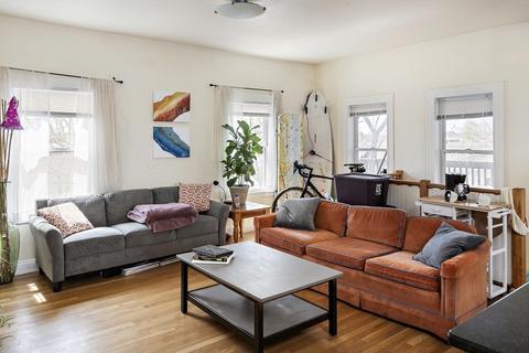 16 Spring St #2, Somerville, MA 02143 photo 2