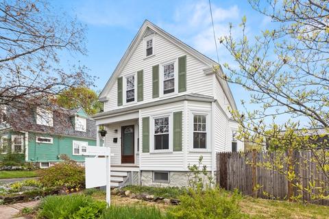 24 Roosevelt St, Maynard, MA 01754 photo 2