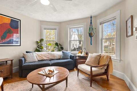 24 Roosevelt St, Maynard, MA 01754 photo 5