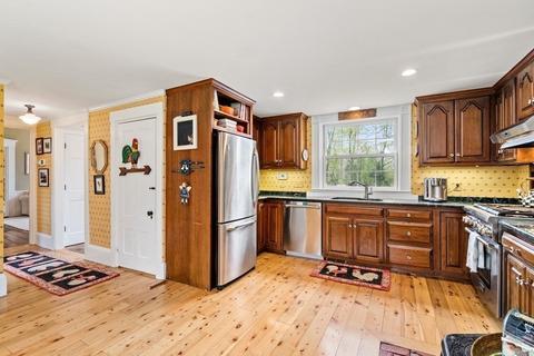 50 Old River Pl, Dedham, MA 02026 photo 15