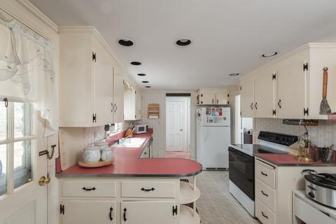 57 Whiting Ave, Dedham, MA 02026 photo 7