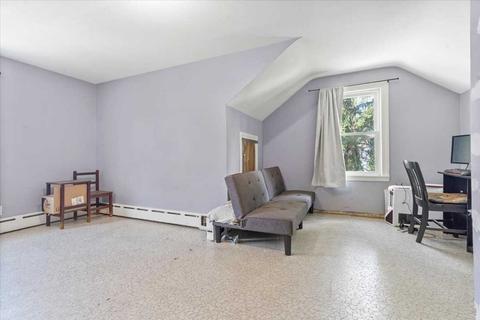 31 Huron Ave, Worcester, MA 01605 photo 22