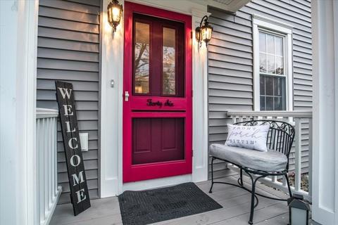 46 Rhoades Ave, Walpole, MA 02032 photo 1