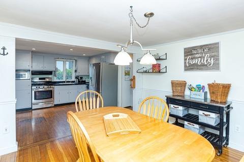 19 Sherman Rd, Dedham, MA 02026 photo 7