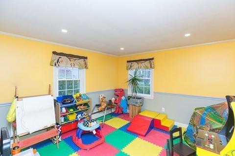 19 Sherman Rd, Dedham, MA 02026 photo 15