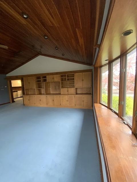 104 Fuller Rd, Chicopee, MA 01020 photo 9