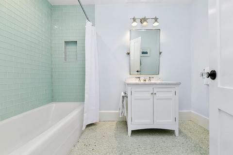 648 Main St, Hingham, MA 02043 photo 21