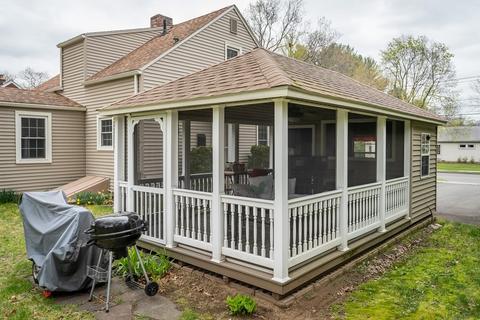 501 Maple Rd, Longmeadow, MA 01106 photo 4