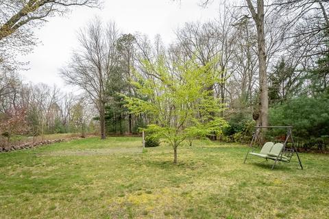 501 Maple Rd, Longmeadow, MA 01106 photo 9