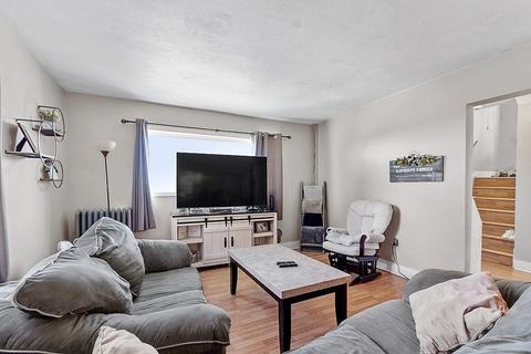 109 Bowker St, Worcester, MA 01604 photo 8