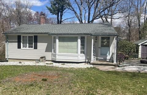 61 Plumtree Cir, Springfield, MA 01118 photo 1