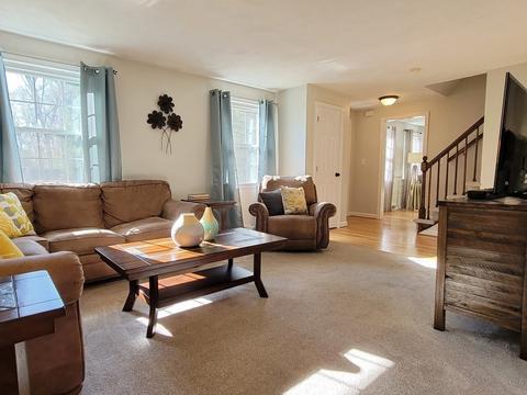 12 Teller Dr, Ashland, MA 01721 photo 4