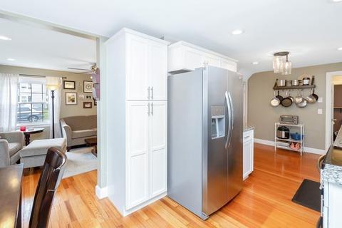 64 Audubon St, Springfield, MA 01108 photo 14