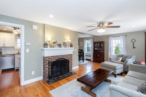 64 Audubon St, Springfield, MA 01108 photo 3