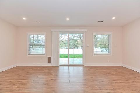 20 Trinity St, Danvers, MA 01923 photo 18