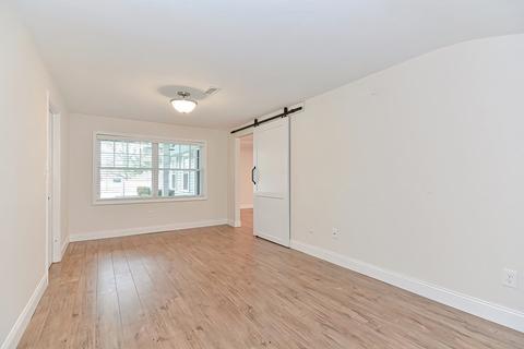 20 Trinity St, Danvers, MA 01923 photo 21