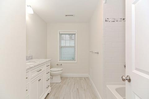20 Trinity St, Danvers, MA 01923 photo 24