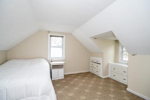 213 Cooper St, Springfield, MA 01108 photo 28