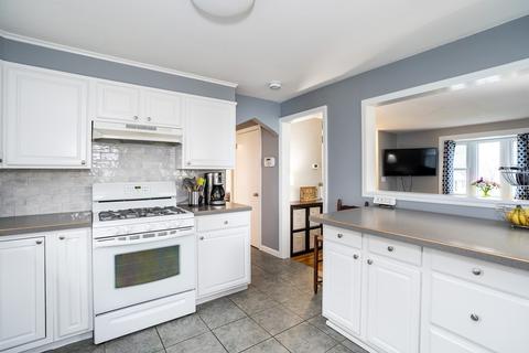 213 Cooper St, Springfield, MA 01108 photo 17