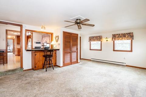 5 Gourley Rd, Springfield, MA 01129 photo 17