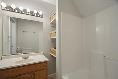 53 Clark St, Clinton, MA 01510 photo 17