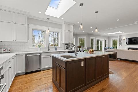 20 Nehoiden St, Needham, MA 02492 photo 8