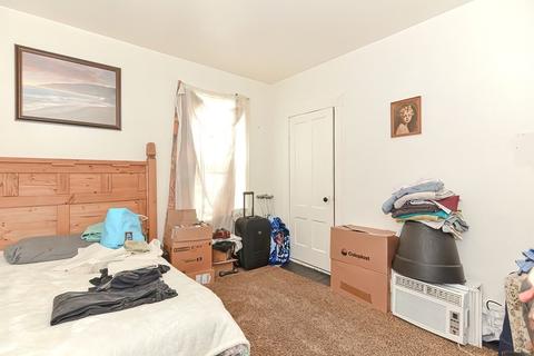 14 Hooper St, Worcester, MA 01605 photo 8
