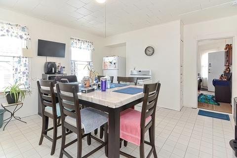 14 Hooper St, Worcester, MA 01605 photo 7