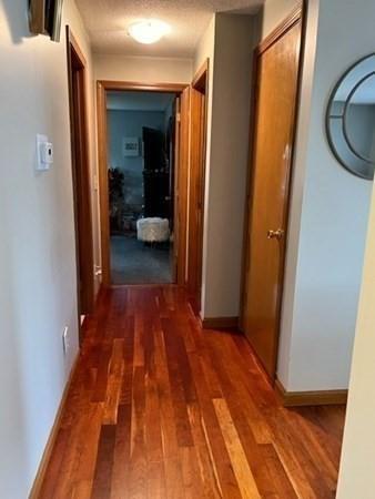 37 Greentree Cir, Springfield, MA 01108 photo 9