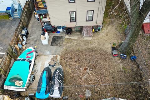 24-26 Grove, Springfield, MA 01107 photo 17